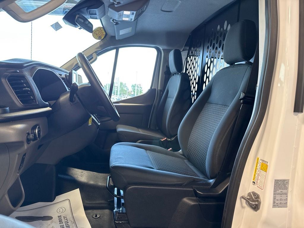 2025 Ford Transit-250 Base 130" WB