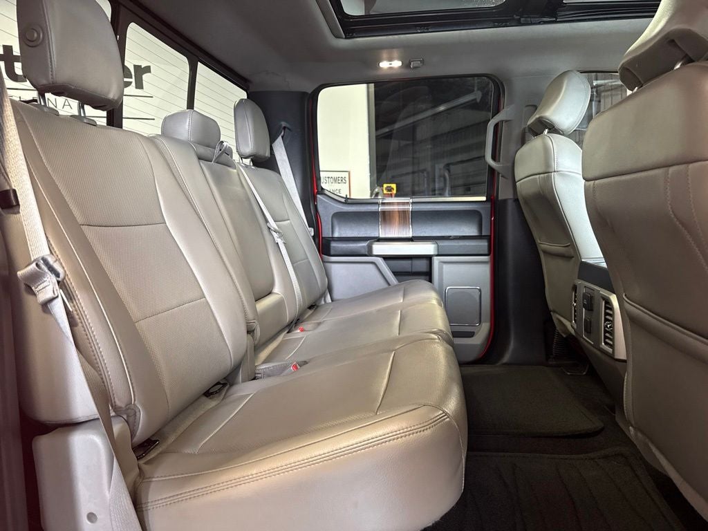 2016 Ford F-150 Lariat 157" WB 5.0 V8