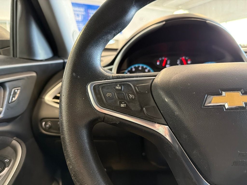 2017 Chevrolet Malibu LS 1LS