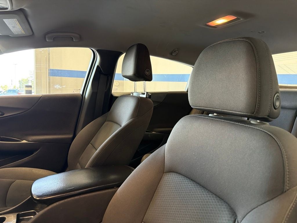 2017 Chevrolet Malibu LS 1LS
