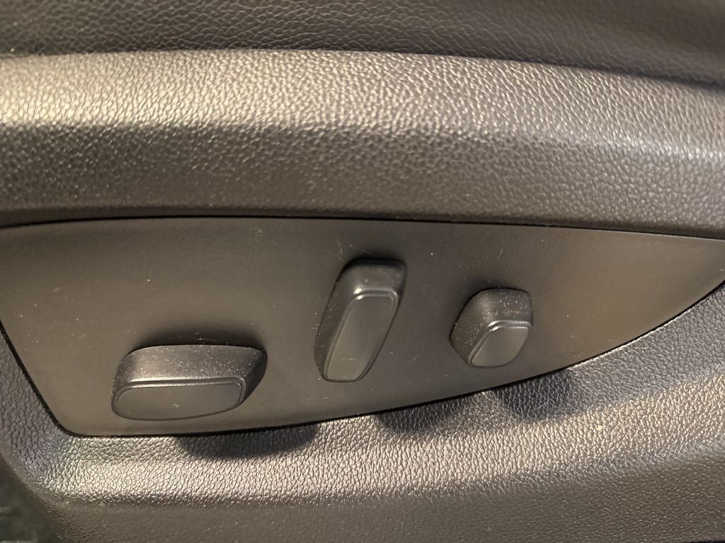 2019 Chevrolet Silverado 2500HD LT 6.0 Gas Alaskan Edition Long Box