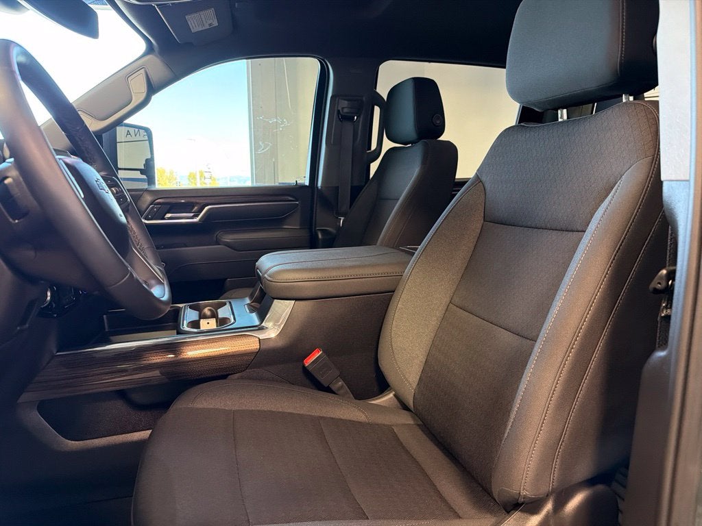 2026 Chevrolet Silverado 3500HD LT 6.6 Gas Trailboss