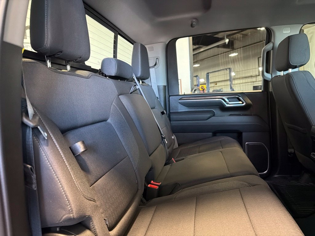 2026 Chevrolet Silverado 3500HD LT 6.6 Gas Trailboss