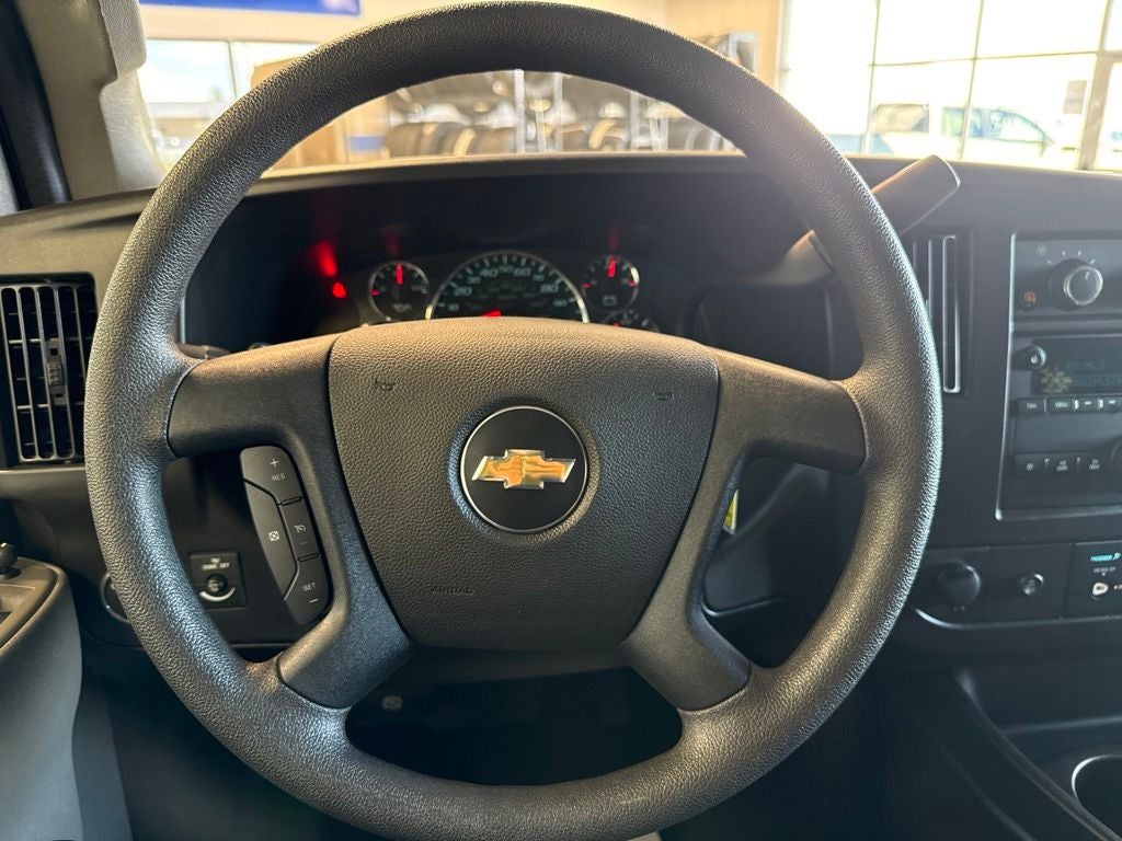 2025 Chevrolet Express 2500 Work Van Cargo