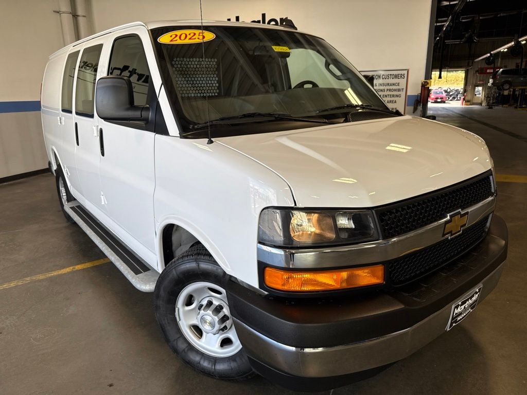 2025 Chevrolet Express 2500 Work Van Cargo