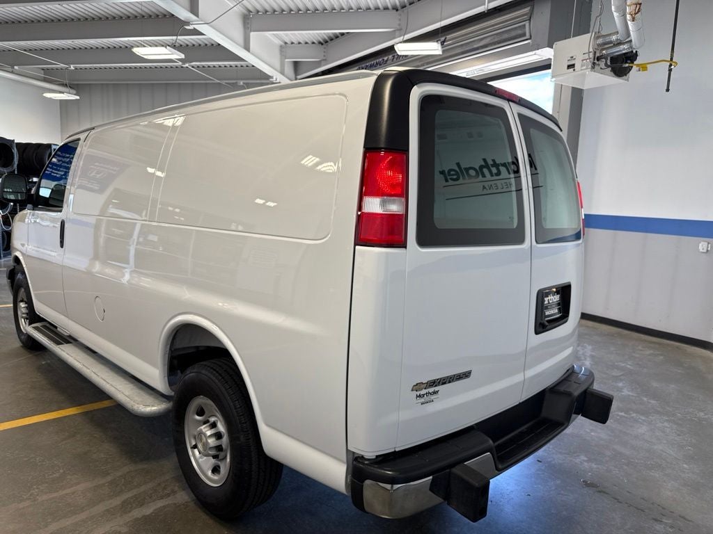 2025 Chevrolet Express 2500 Work Van Cargo