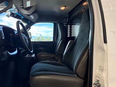 2025 Chevrolet Express 2500 Work Van Cargo