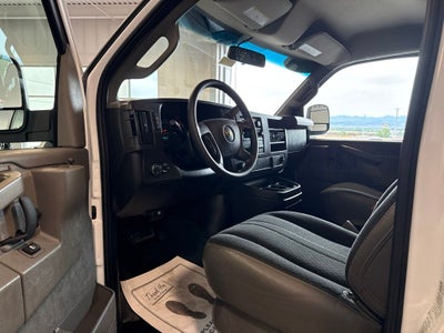 2025 Chevrolet Express 2500 Work Van Cargo