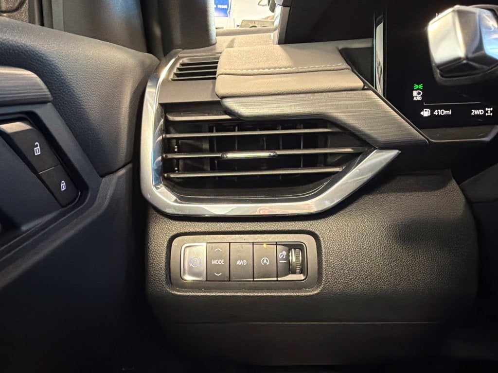 2026 GMC Acadia Elevation w/ Assisted Driving Pkg