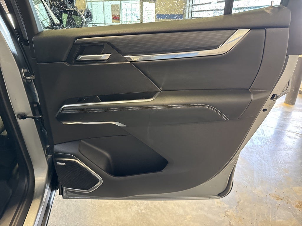 2025 GMC Acadia Elevation w/ Adaptive Cruise