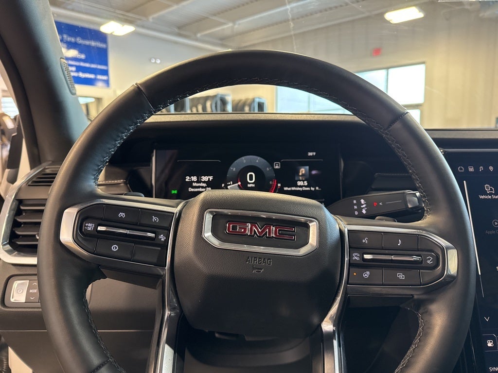 2025 GMC Acadia Elevation 1SD w/ Adaptive Cruise