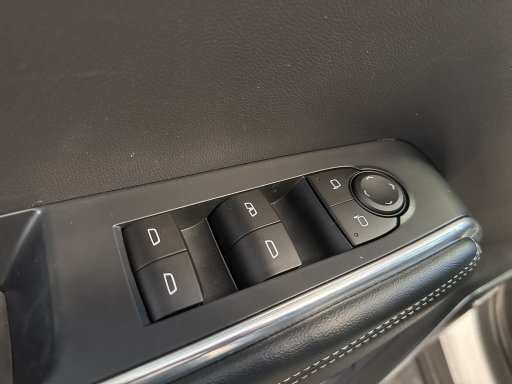 2025 GMC Acadia Elevation 1SD w/ Adaptive Cruise