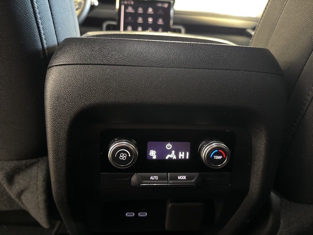 2025 GMC Acadia Elevation 1SD w/ Adaptive Cruise