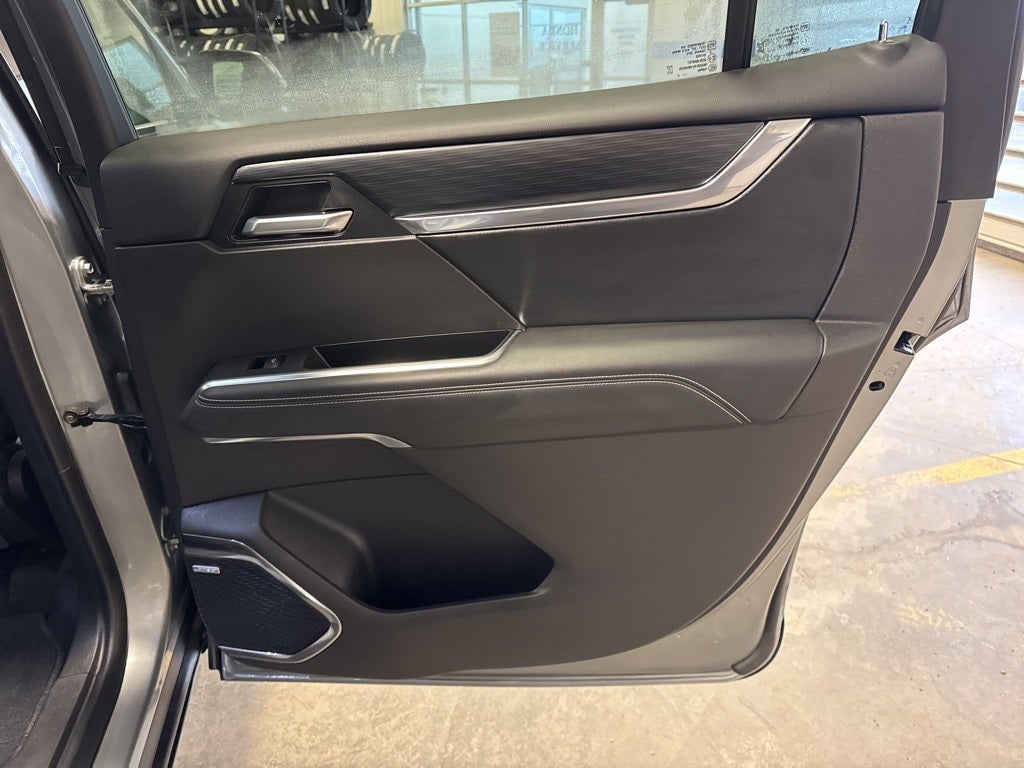 2025 GMC Acadia Elevation w/ Assisted Driving, Driver Convenience * Traileri