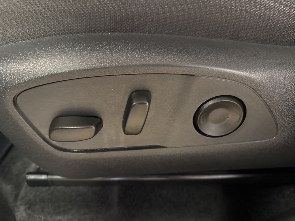 2025 GMC Acadia Elevation w/ Assisted Driving & Trailering Pkg