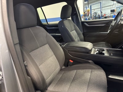 2025 GMC Acadia Elevation w/ Assisted Driving & Trailering Pkg