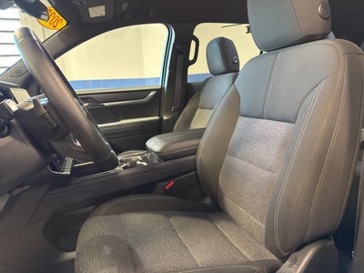 2025 GMC Acadia Elevation w/ Assisted Driving & Trailering Pkg