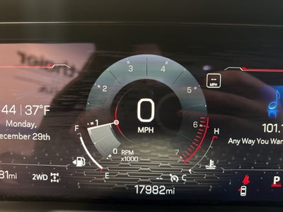 2025 GMC Acadia Elevation w/ Adaptive Cruise