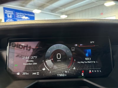 2025 GMC Acadia Elevation w/ Adaptive Cruise