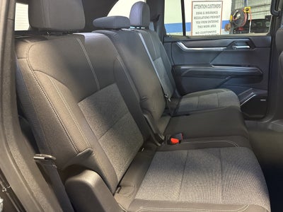 2025 GMC Acadia Elevation 4SD w/ Adaptive Cruise