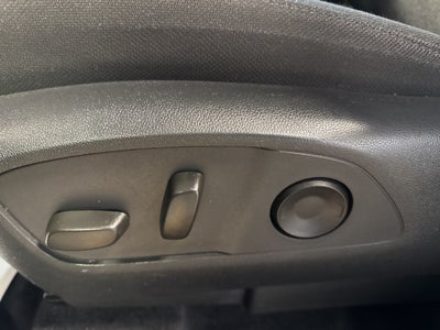 2025 GMC Acadia Elevation w/ Assisted Driving & Driver Convenience