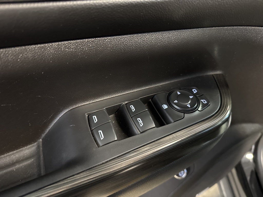 2023 GMC Acadia SLT AWD w/ Driver Convenience Pkg