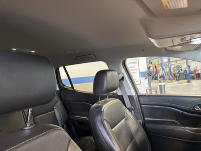 2023 GMC Acadia SLT AWD w/ Driver Convenience Pkg