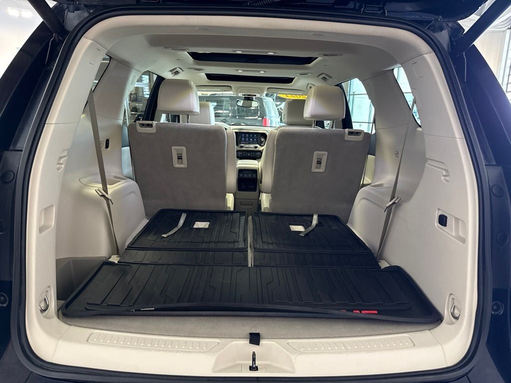 2021 GMC Acadia Denali w/ Dual Moonroof