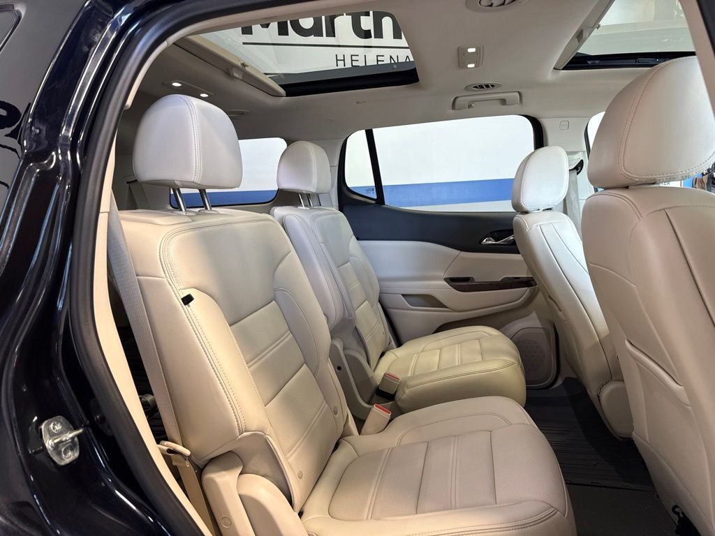 2021 GMC Acadia Denali w/ Dual Moonroof
