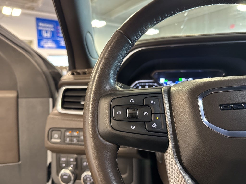 2021 GMC Yukon Denali Premium Pkg w/ Rear Media System