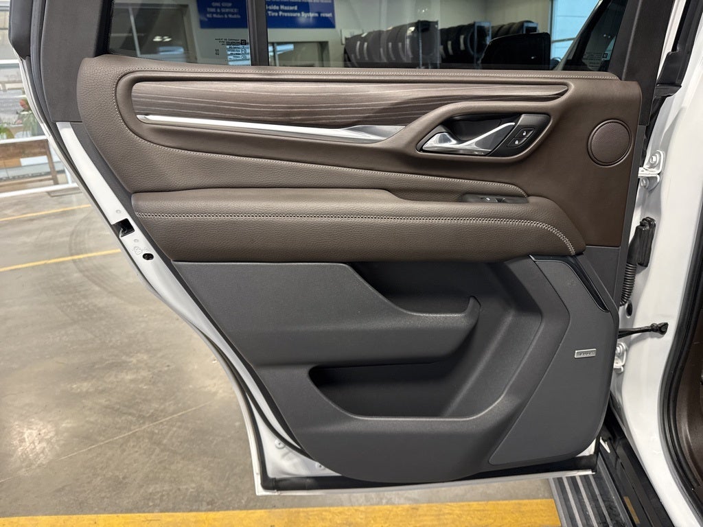2021 GMC Yukon Denali Premium Pkg w/ Rear Media System