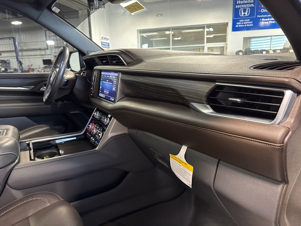 2021 GMC Yukon Denali Premium Pkg w/ Rear Media System