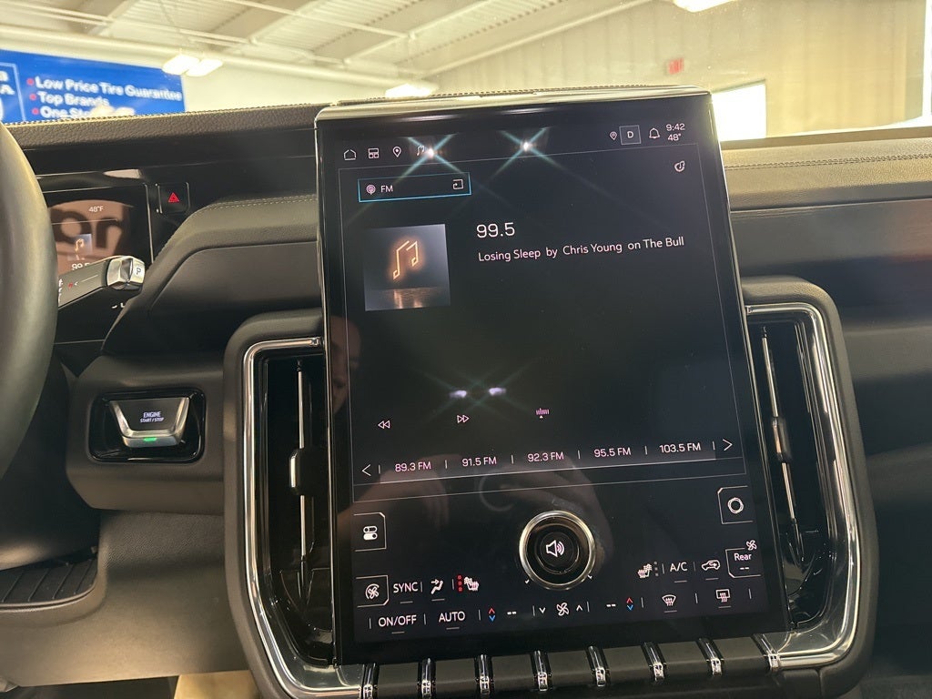 2025 GMC Yukon XL Denali 5SA w/ Adaptive Cruise