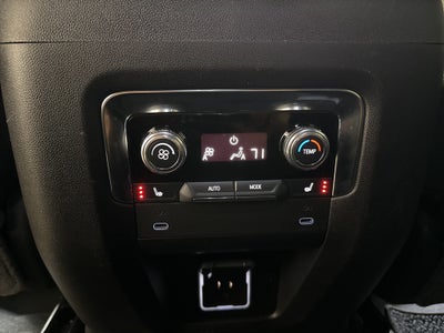 2025 GMC Yukon XL Denali 6.2 w/ Adaptive Cruise