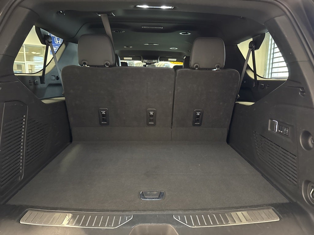 2025 GMC Yukon XL Denali 6.2 w/ Adaptive Cruise