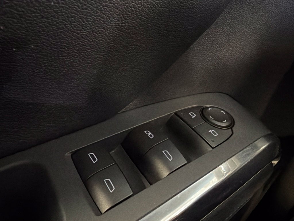 2026 Chevrolet Traverse LT 2LT w/ Driver Confidence, Tow & Synthetic Seats
