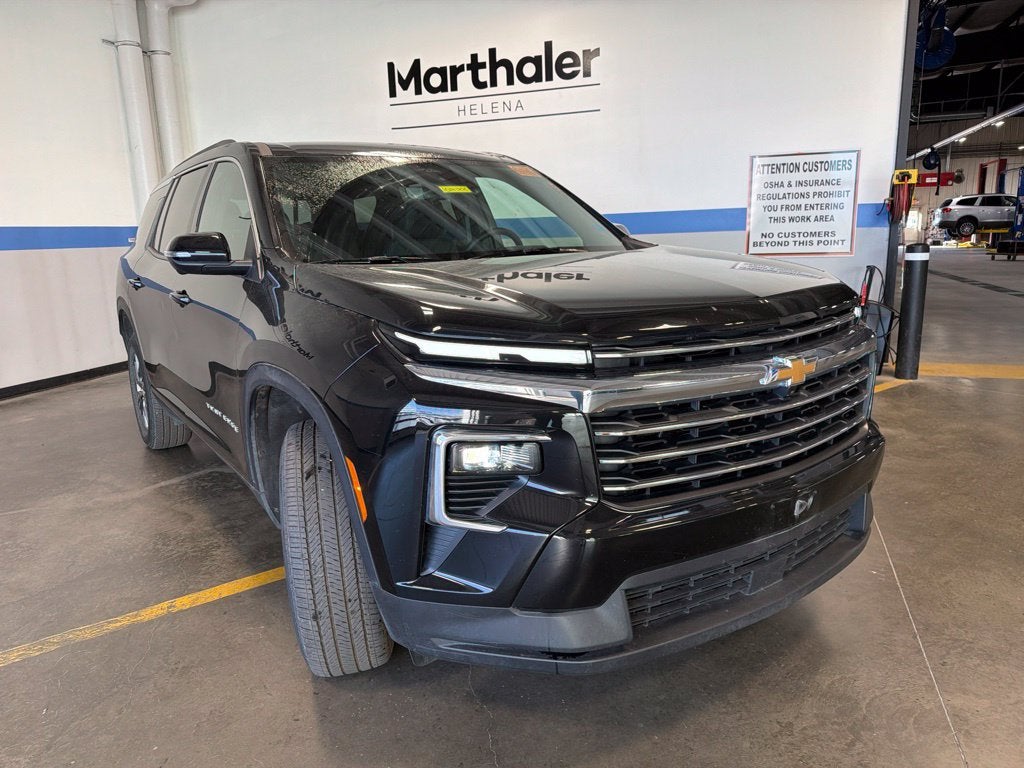 2026 Chevrolet Traverse LT 2LT w/ Driver Confidence, Tow & Synthetic Seats