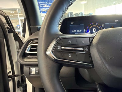 2026 Chevrolet Traverse LT 2LT w/ Driver Confidence & Trailering Pkg **