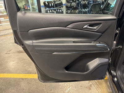 2025 Chevrolet Traverse LT 2LT w/ Adaptive Cruise