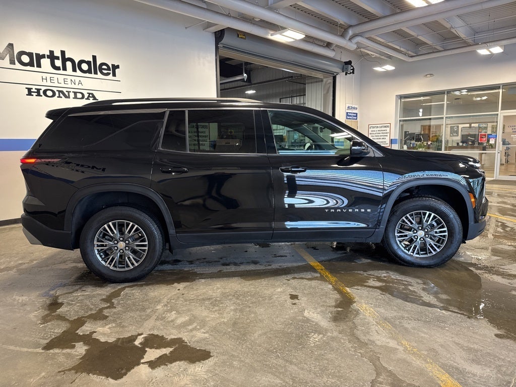 2025 Chevrolet Traverse LT 2LT w/ Adaptive Cruise