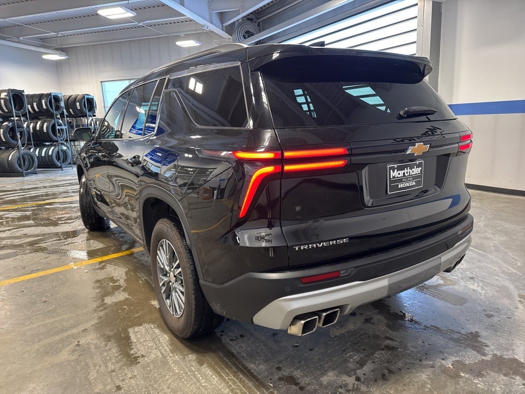 2025 Chevrolet Traverse LT 2LT w/ Adaptive Cruise
