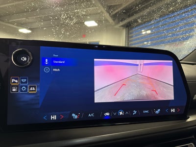 2025 Chevrolet Traverse LT 2LT w/ Adaptive Cruise