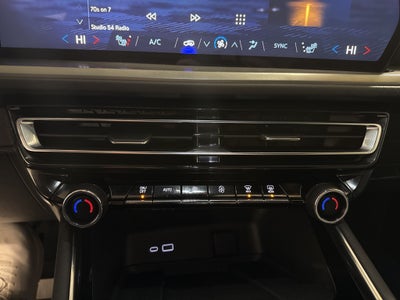 2025 Chevrolet Traverse LT 2LT w/ Adaptive Cruise