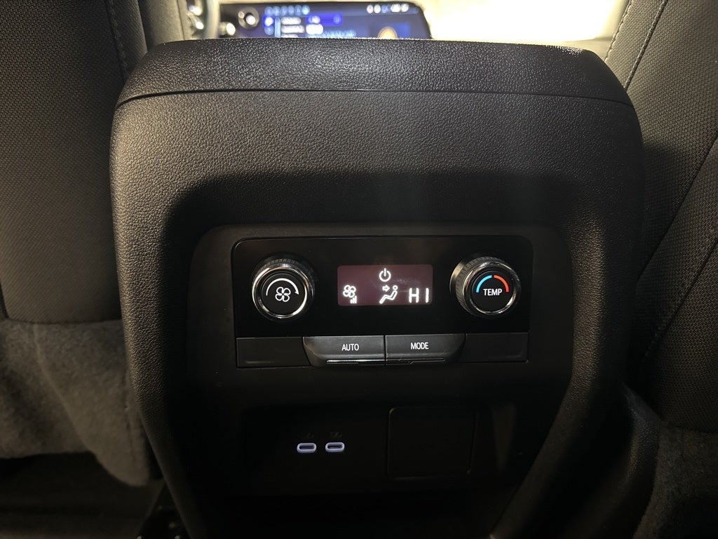 2025 Chevrolet Traverse LT 2LT w/ Adaptive Cruise