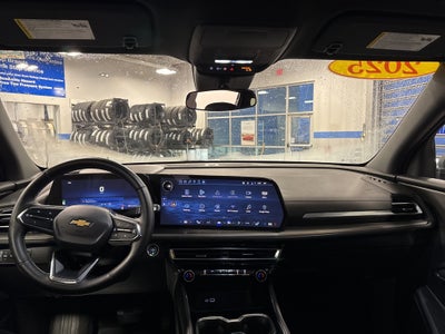 2025 Chevrolet Traverse LT 2LT w/ Adaptive Cruise