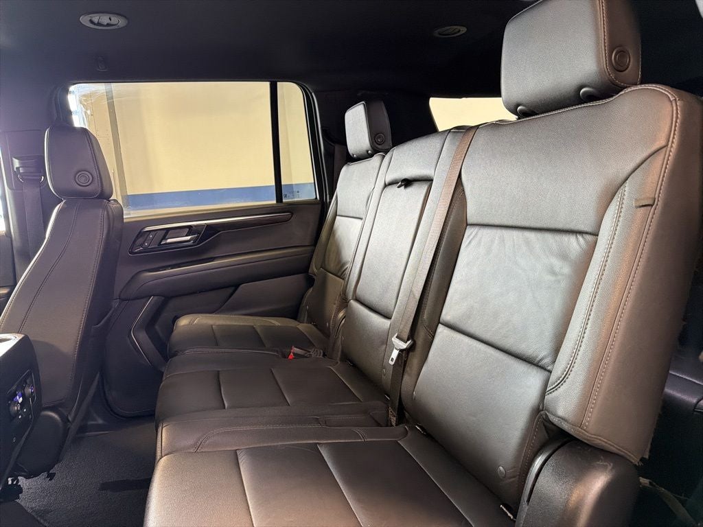 2025 Chevrolet Suburban Z71 w/ Adaptive Cruise