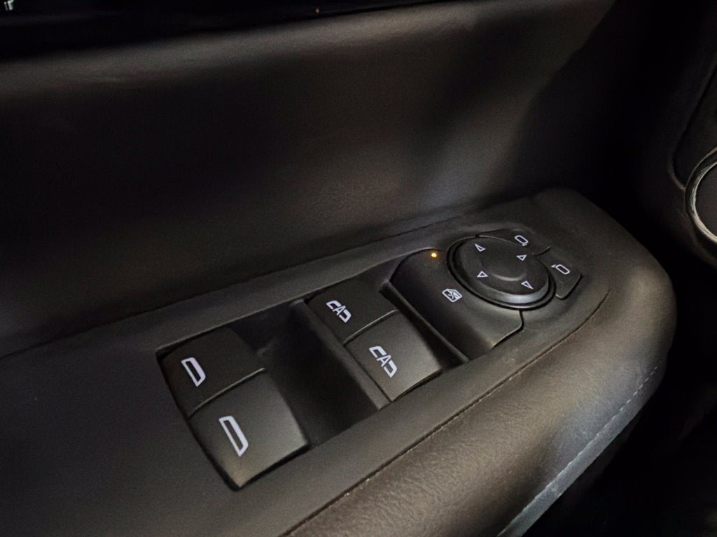 2025 Chevrolet Suburban Z71 8 Passenger w/ Adaptive Cruise