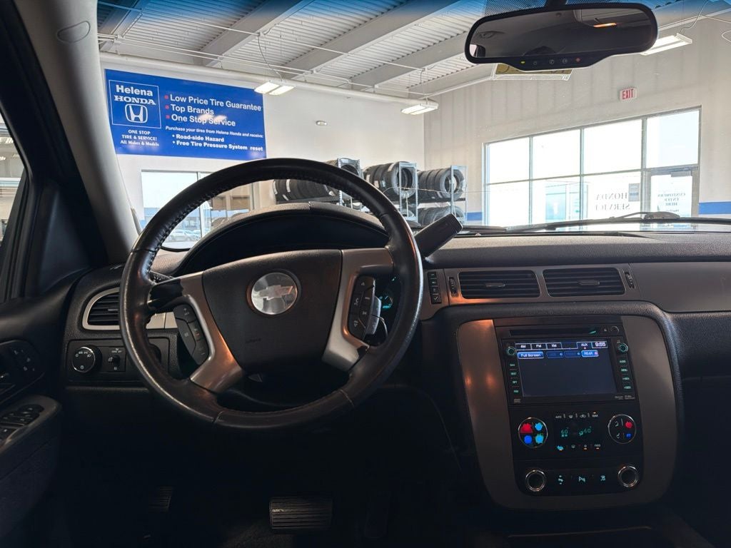 2011 Chevrolet Suburban 1500 LT Z71 Luxury w/ Nav
