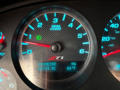 2011 Chevrolet Suburban 1500 LT Z71 Luxury w/ Nav