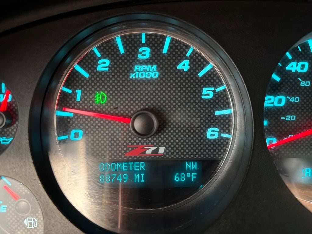 2011 Chevrolet Suburban 1500 LT Z71 Luxury w/ Nav